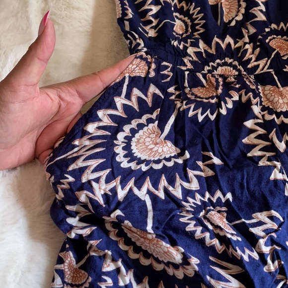 Romper - Picture 2 of 2